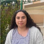 Estudiante de veterinaria, que imparte clases de matemáticas para niños que estén cursando primaria y E.S.O